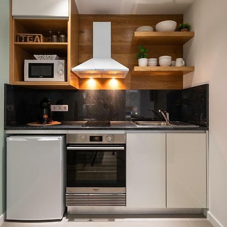 Bayleaf Apartments - Casa D'Avo ฟุงชาล ภายนอก รูปภาพ